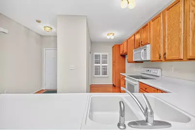 5661 Harbourside Drive, Deerfield Township, OH 45040 - Photo 9