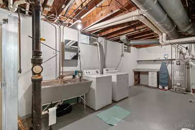 1052 Vacationland Drive, Springfield Township, OH 45231 - Photo 21