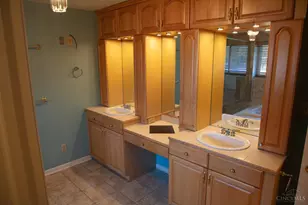 8593 Concord Hills Cir, Sycamore Township, OH 45243 - Photo 47