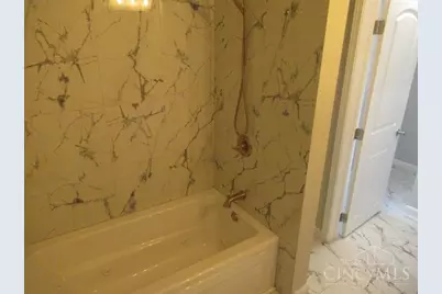 704 Greenwood Avenue, Cincinnati, OH 45229 - Photo 9