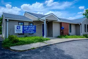 10587 Montgomery Rd, Montgomery, OH 45242 - Photo 3