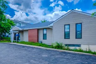 10587 Montgomery Rd, Montgomery, OH 45242 - Photo 1