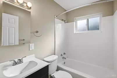 8663 Mockingbird Lane, Springfield Township, OH 45231 - Photo 13