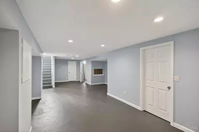 8663 Mockingbird Lane, Springfield Township, OH 45231 - Photo 23