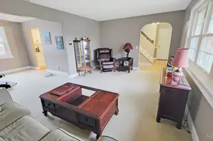 1017 Ligorio Ave, Green Hills, OH 45218 - Photo 17