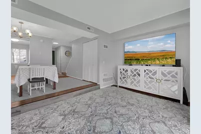 2014 S Breiel Boulevard, Middletown, OH 45044 - Photo 11