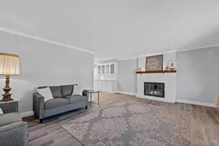 1047 David Ct, Miami Township, OH 45150 - Photo 7