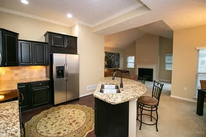 9107 Park Place Circle, West Chester, OH 45069 - Photo 5