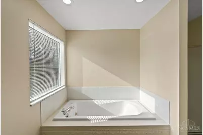 11969 Winston Circle, Forest Park, OH 45240 - Photo 19