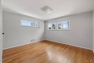 8965 Fontainebleau Terrace, Springfield Township, OH 45231 - Photo 15