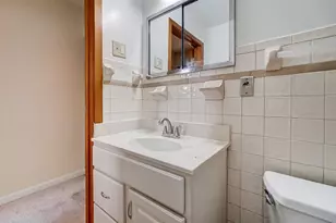 324 E Willow Ave, Glendale, OH 45246 - Photo 21