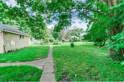 324 E Willow Avenue, Glendale, OH 45246 - Photo 37