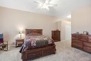 7843 Bridge Point Dr, Green Township, OH 45248 - Photo 29