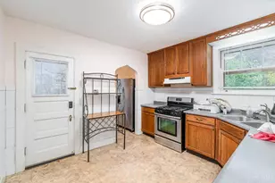 1237 Carson Ave, Cincinnati, OH 45205 - Photo 9