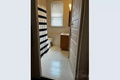 3918 Regent Avenue #3, Norwood, OH 45212 - Photo 9