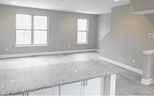 381 Cityscape W Dr, Cincinnati, OH 45205 - Photo 5