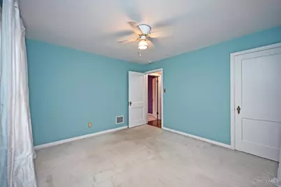 5523 Kirby Avenue, Cincinnati, OH 45239 - Photo 37