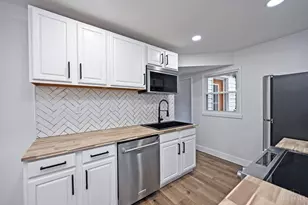 2037 Duck Creek Rd, Cincinnati, OH 45207 - Photo 9