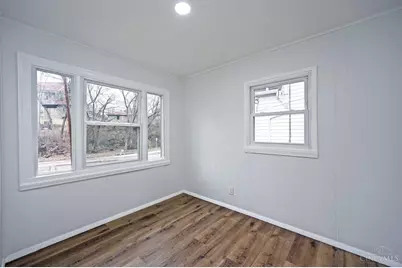 2037 Duck Creek Road, Cincinnati, OH 45207 - Photo 21