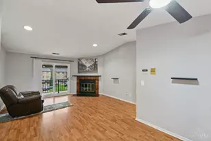 7238 Creekview Dr, Colerain Township, OH 45247 - Photo 9