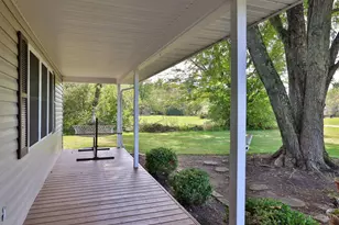 1398 Lorelei Dr, Perry Township, OH 45118 - Photo 3