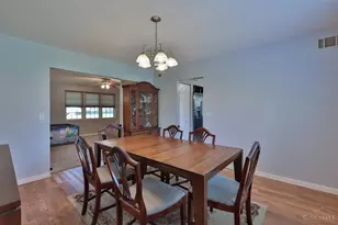 1398 Lorelei Dr, Perry Township, OH 45118 - Photo 13