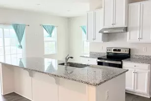 6017 Outlook Ct, Hamilton Township, OH 45152 - Photo 5