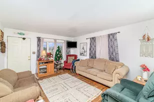 20623 Fayetteville Blanchester Rd, Fayetteville, OH 45118 - Photo 3