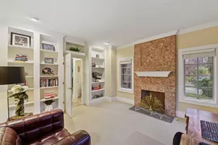 335 Ashley Ln, Wyoming, OH 45215 - Photo 23