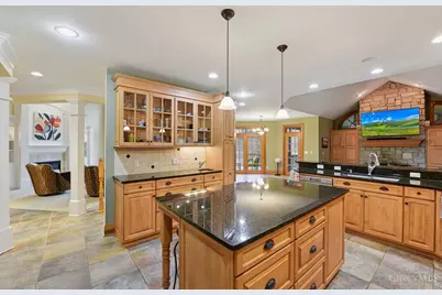 335 Ashley Lane, Wyoming, OH 45215 - Photo 15