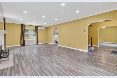 5751 Belmont Avenue, Cincinnati, OH 45224 - Photo 5