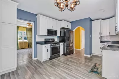 5751 Belmont Avenue, Cincinnati, OH 45224 - Photo 7
