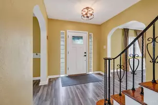 5751 Belmont Ave, Cincinnati, OH 45224 - Photo 3