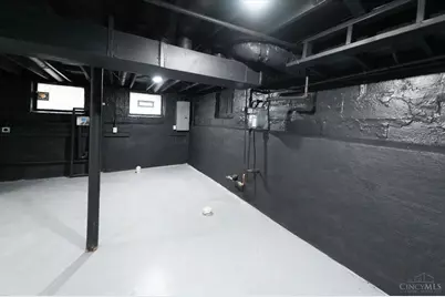 1627 Jonathan Avenue, Cincinnati, OH 45207 - Photo 31