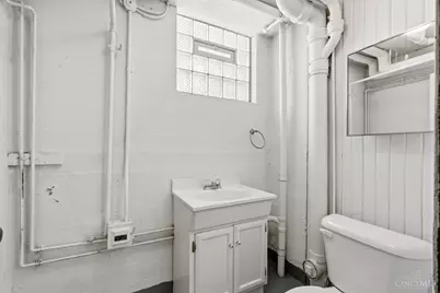 1626 Flora Avenue, Cincinnati, OH 45231 - Photo 21