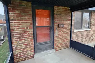 6024 Sunridge Dr, Cincinnati, OH 45224 - Photo 3