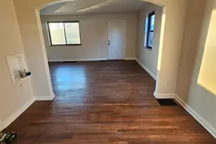 6024 Sunridge Dr, Cincinnati, OH 45224 - Photo 7