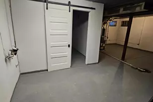 6024 Sunridge Dr, Cincinnati, OH 45224 - Photo 29