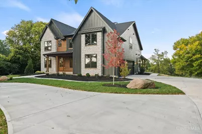 6695 Loveland Miamiville Road, Miami Township, OH 45140 - Photo 5