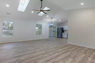 184 Clara Dr, Trenton, OH 45067 - Photo 3