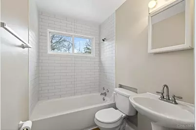 8729 Morningstar Lane, Springfield Township, OH 45231 - Photo 11