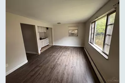 1934 Grand Avenue, Cincinnati, OH 45214 - Photo 5