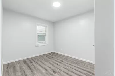 4222 Georgia Avenue, Cincinnati, OH 45223 - Photo 15