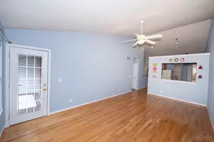 3937 Olde Savannah Dr, Cincinnati, OH 45247 - Photo 9