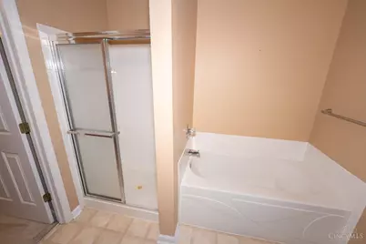3937 Olde Savannah Drive, Cincinnati, OH 45247 - Photo 15