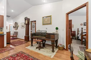 332 Leyland Park Dr, Wilmington, OH 45177 - Photo 7