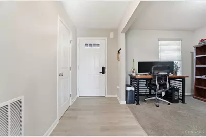 668 Catalpa Drive, Wilmington, OH 45177 - Photo 7