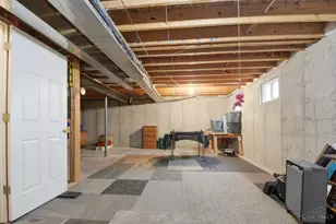 2122 Castle Pines Ct, Hamilton, OH 45013 - Photo 21