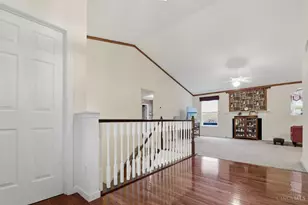 2122 Castle Pines Ct, Hamilton, OH 45013 - Photo 3