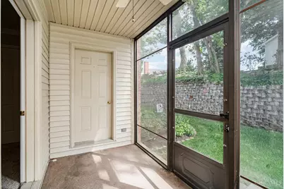 5440 Asbury Lake Drive #9, Green Township, OH 45247 - Photo 23